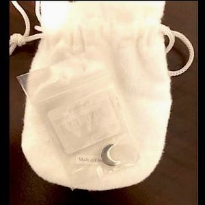 Pandora Crescent Moon Charm Clíp